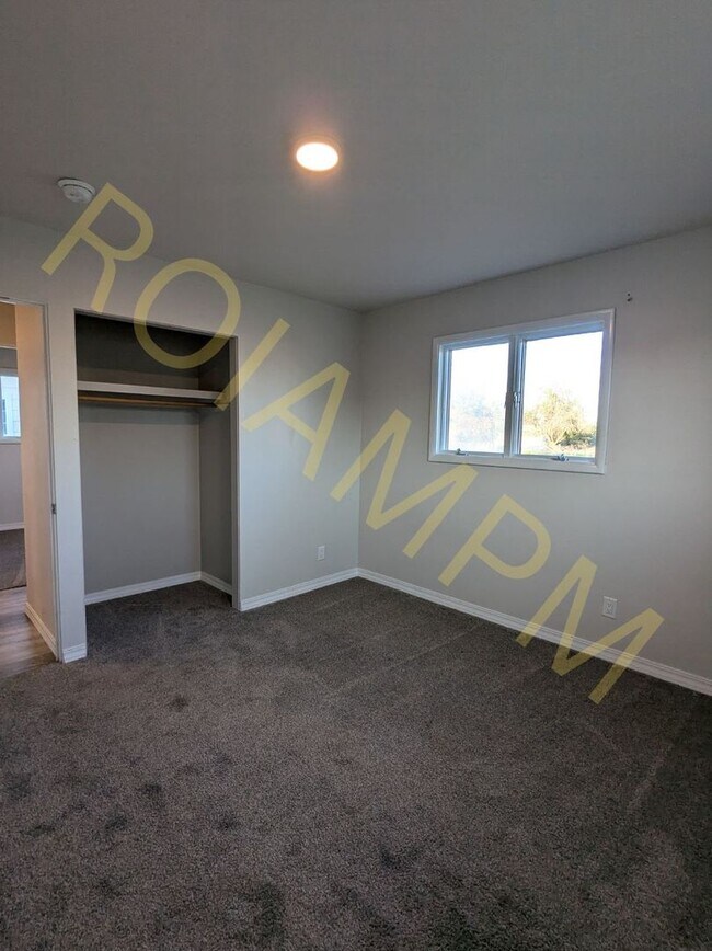 Building Photo - Charming 4-Bed 2-Bath house in Buhl