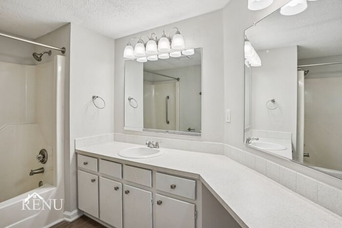 Building Photo - 1114 Bethabara Hills Ct