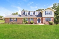 Building Photo - 107 Meadowbrook Dr