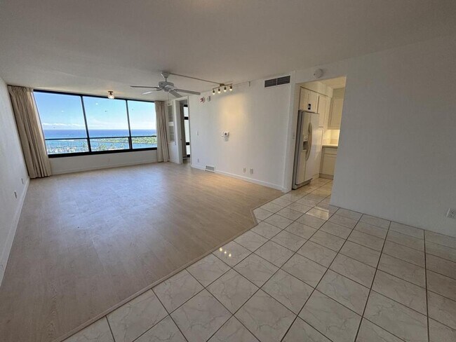 Building Photo - 1650 Ala Moana Blvd