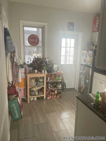 Building Photo - 12 Farrington Ave