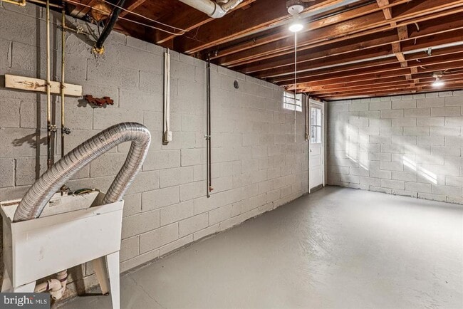 Building Photo - 7 Cedar Bluff Ct