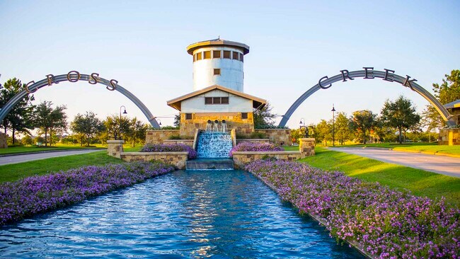 Building Photo - 31443 Splitting Willow Ln