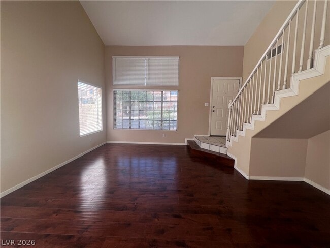 Building Photo - 3440 Middle View Dr