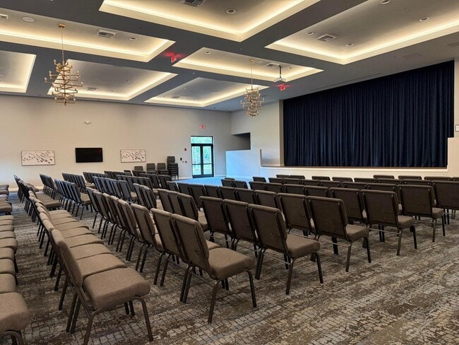 Building Photo - 5759 Phoenix Palm Ct