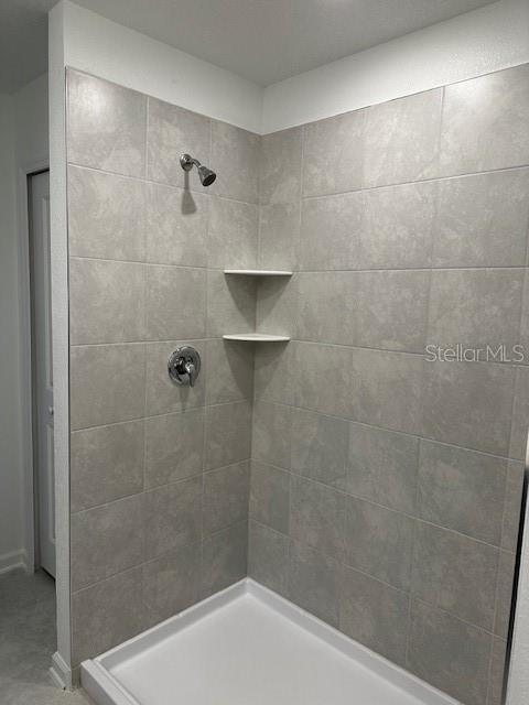 Building Photo - 1053 Waterfall Blvd