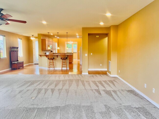 Building Photo - 8333 Camano Loop NE