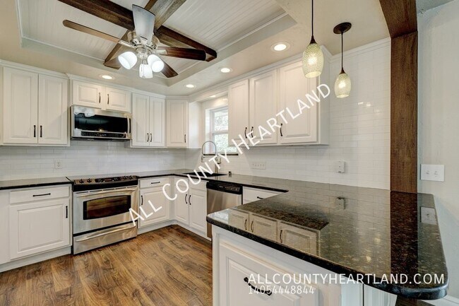 Building Photo - 3921 NW 51st St