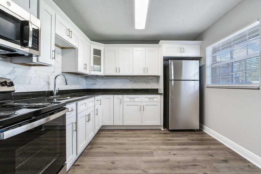 Greenbriar 4310 W North B St Tampa FL 33609 Apartment Finder