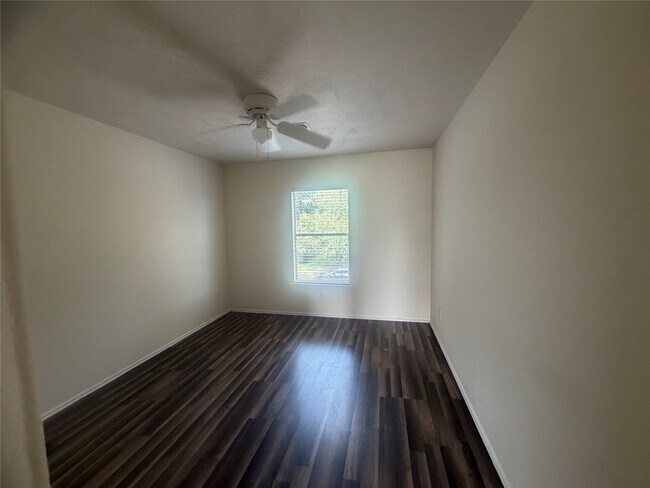 Building Photo - 21219 Grand Linden Ct