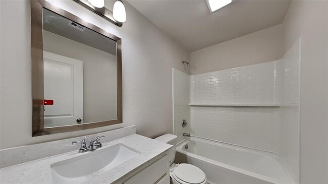 Building Photo - 11659 Split Oak Cir