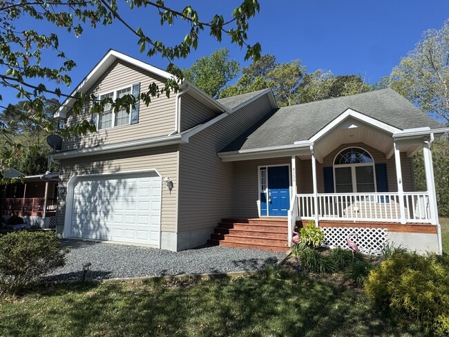 Building Photo - 4155 Captains Corridor