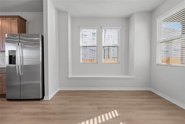 Building Photo - 241 Leeland Dr