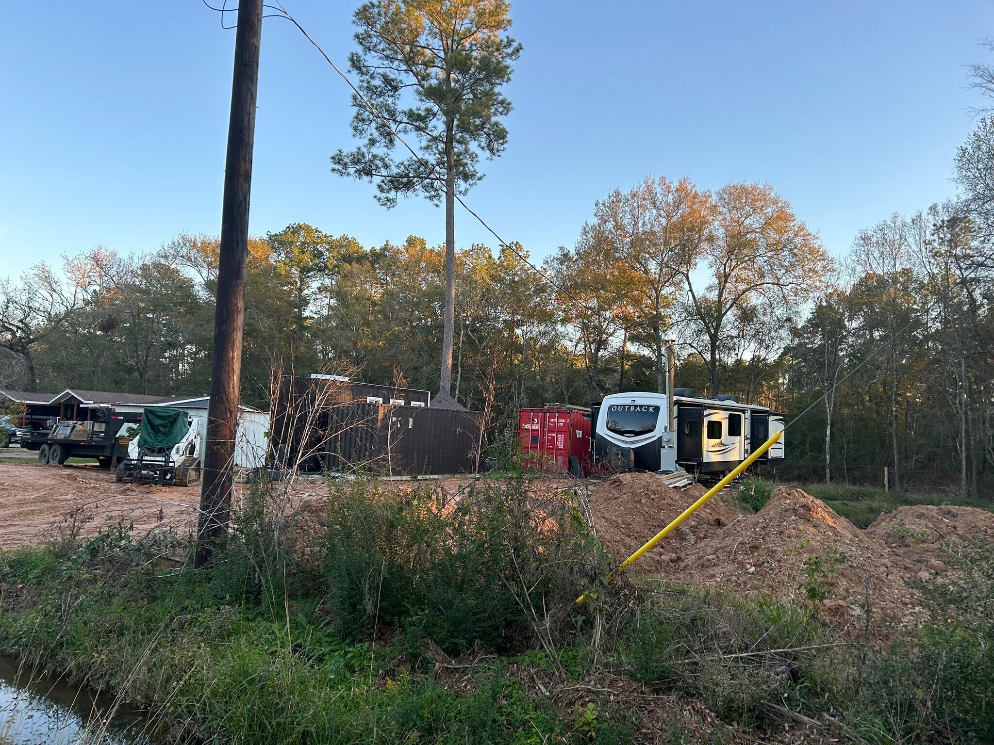 Building Photo - 11468 Underwood St