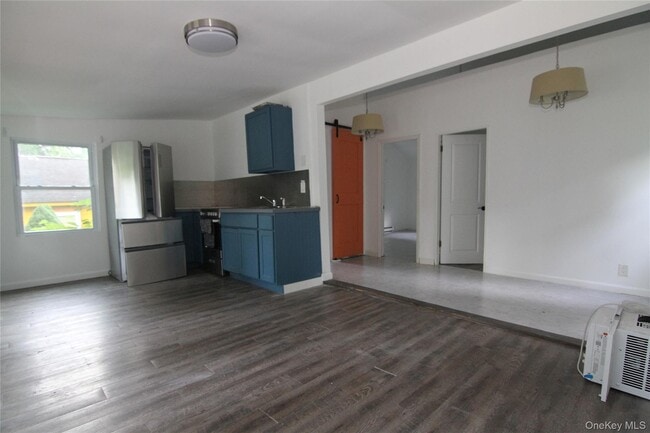 Building Photo - 71 Miller Rd