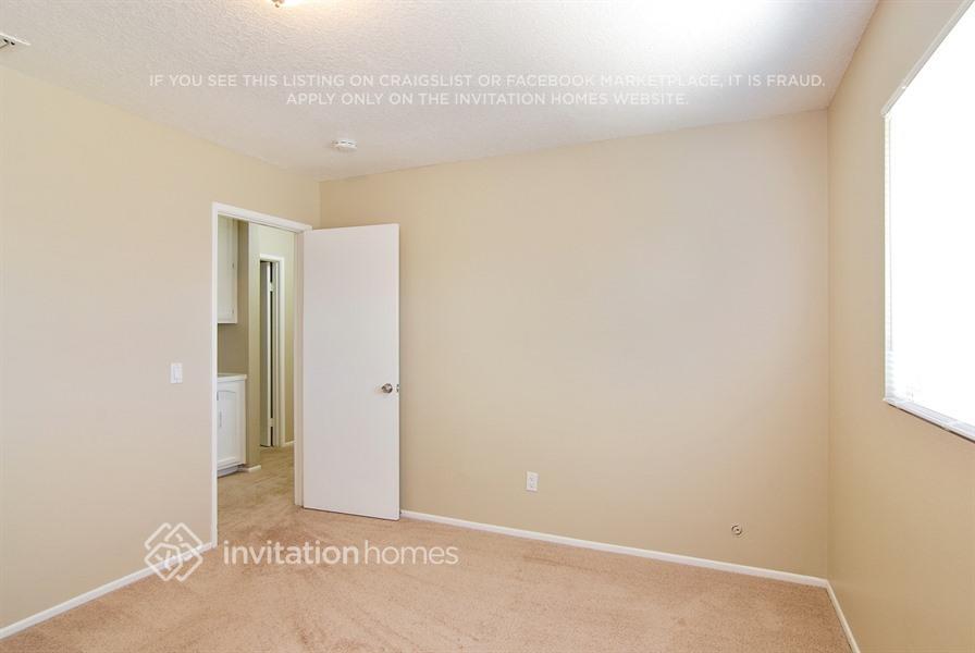 Building Photo - 5394 Trail Canyon Dr
