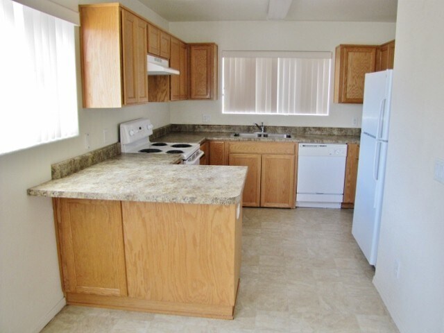 Building Photo - 2BR/2BA, 1024 sq.ft.downstairs condo in Sierra Vista, AZ