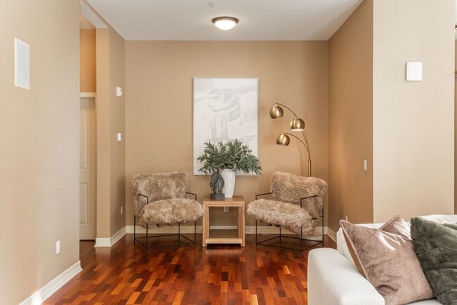 Building Photo - 1684 Fillmore St