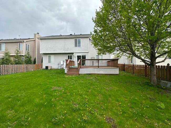 Building Photo - 22102 W Plymouth Cir