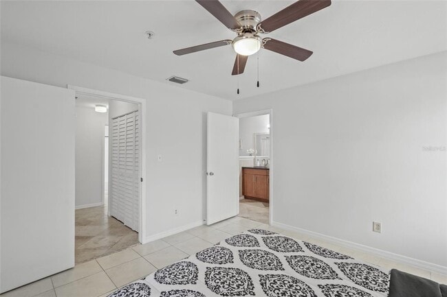 Building Photo - 4037 Crockers Lake Blvd