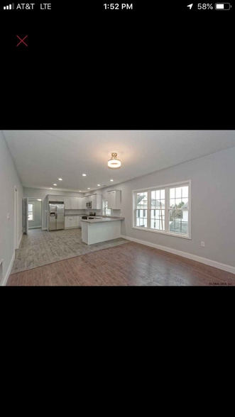 Building Photo - 508 6th Ave