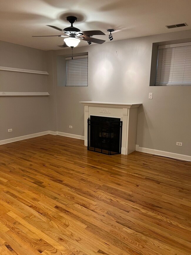 Building Photo - 4717 N Beacon St