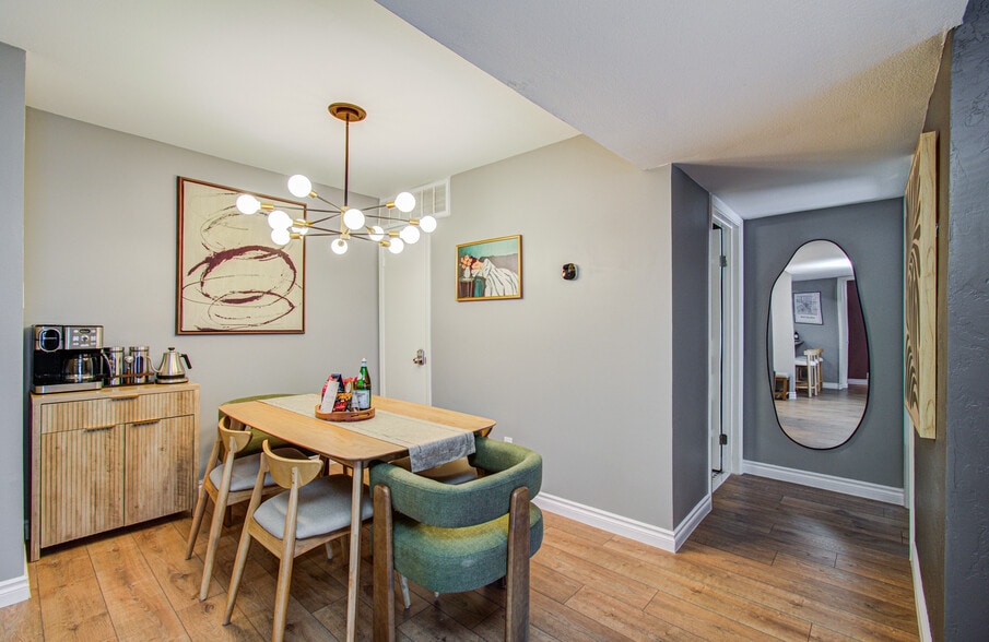 Building Photo - 8429 Hearth Dr