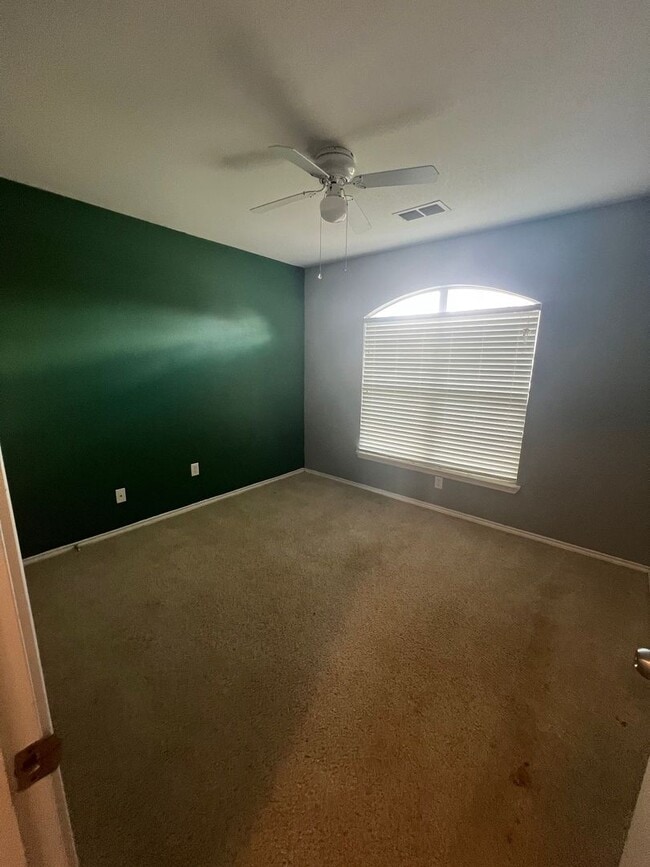 Building Photo - Super Home Near Dyess AFB