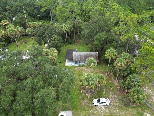 Building Photo - 25527 Antler St