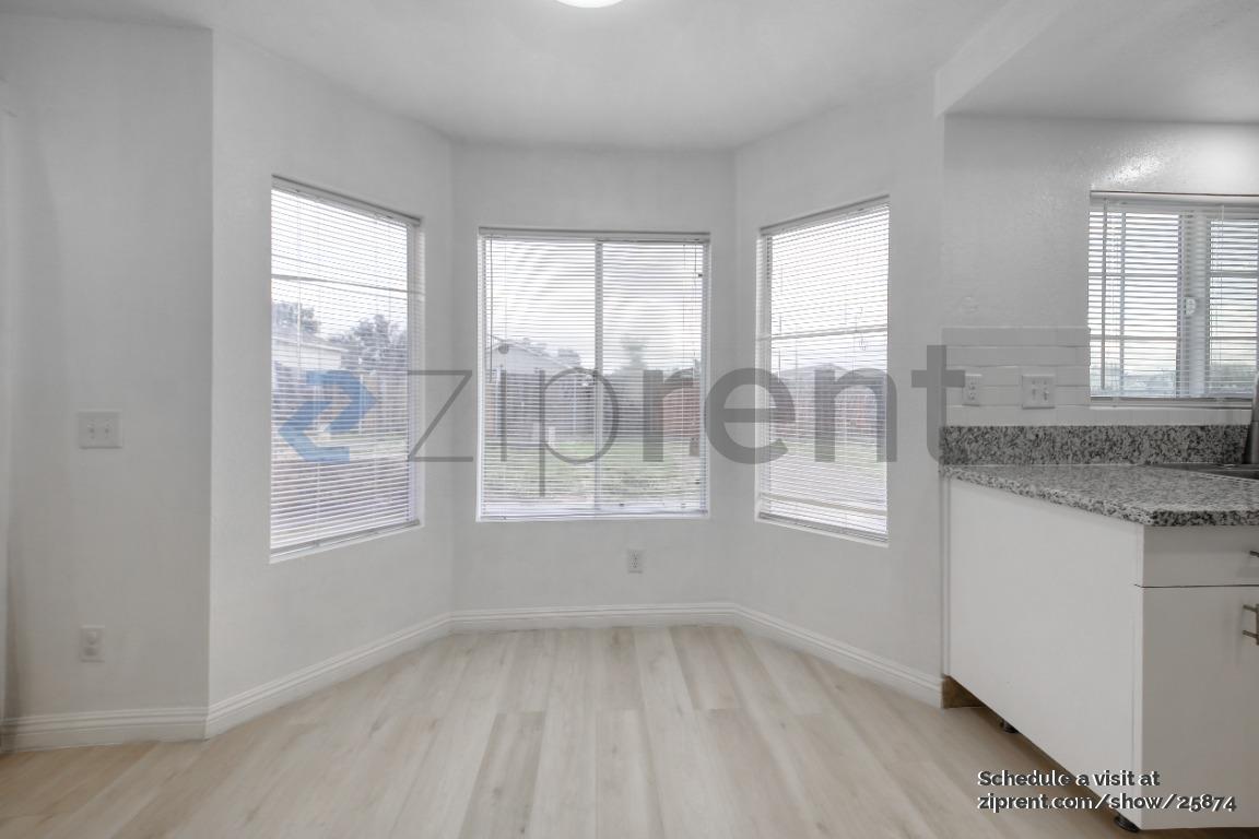 Building Photo - 21627 Winding Rd