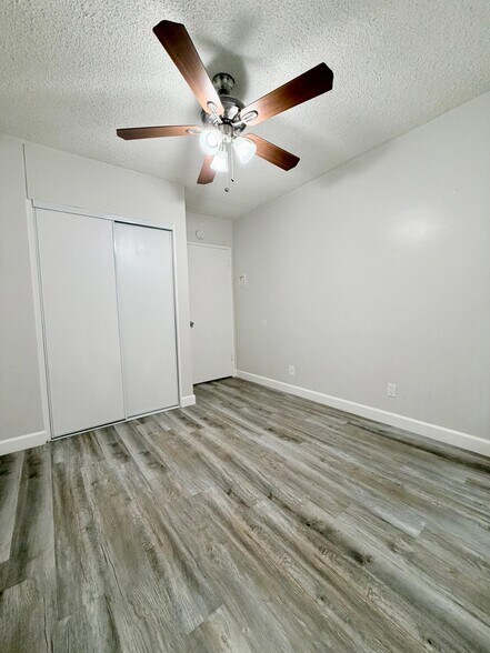 Building Photo - 12414 Dunrobin Ave