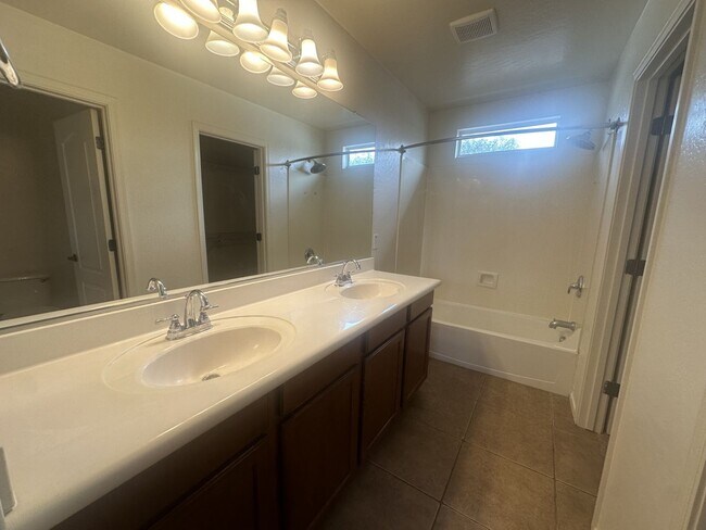 Building Photo - UPGRADE TO THIS GILBERT TWO STORY 4 BEDROOM HOME WITH A 2 CAR GARAGE AND SMALL YARD.