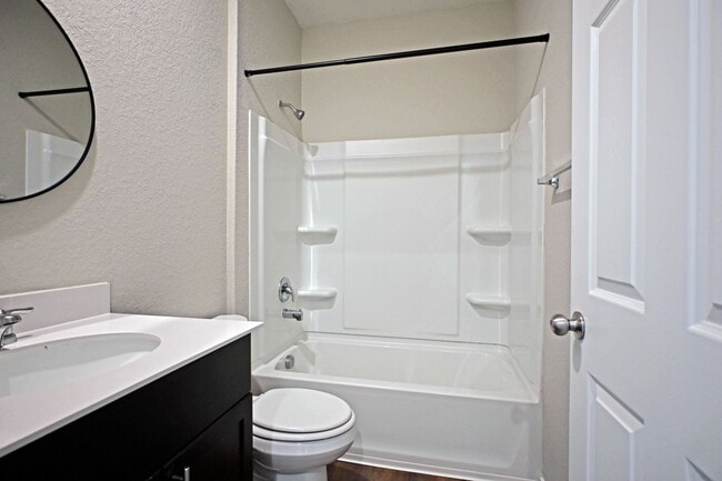 Building Photo - 963 Steeplebush