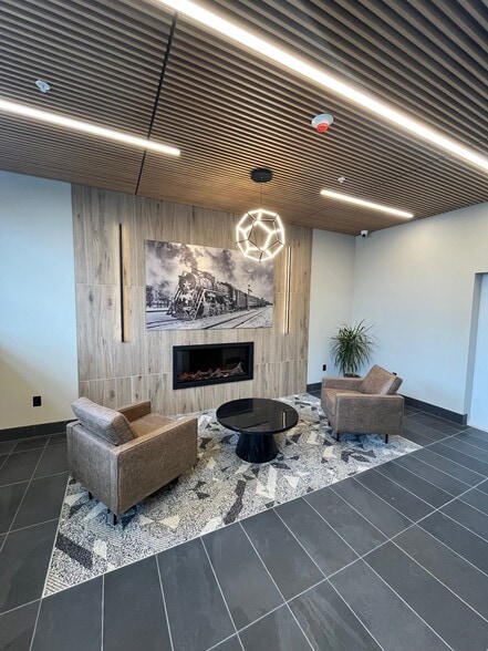 Building Photo - The McManus