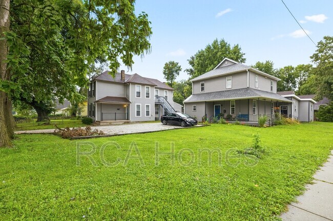 Building Photo - 1452 Woodlawn Ave