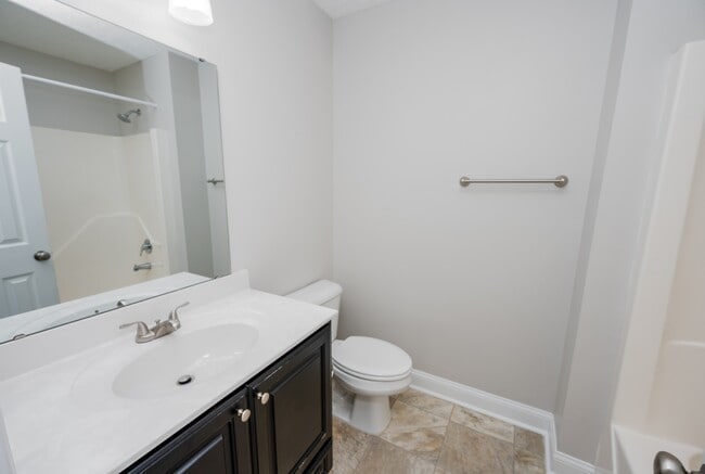 Building Photo - 202 Croatan Woods Dr
