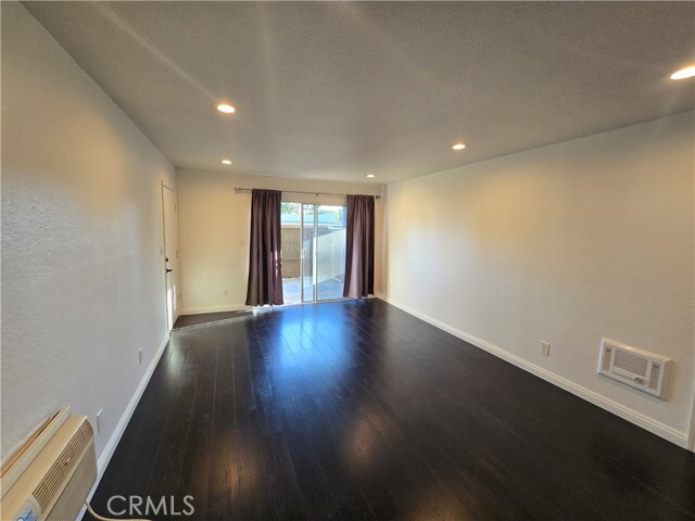 Building Photo - 1345 Cabrillo Park Dr