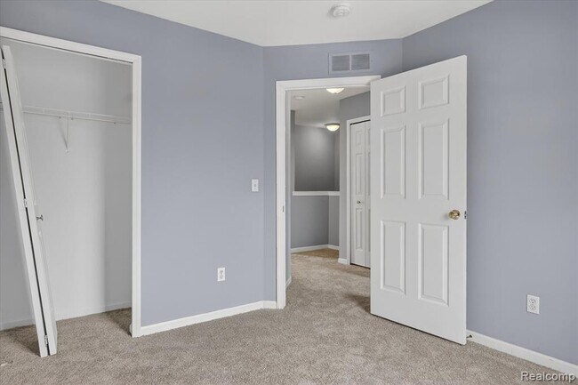 Building Photo - 36366 Dominion Cir