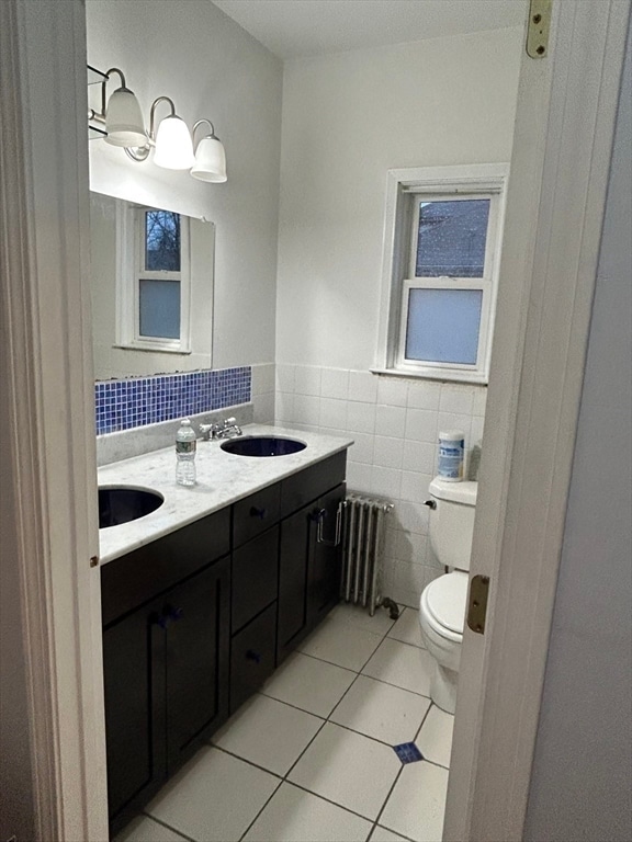 Building Photo - 23 Holmfield Ave