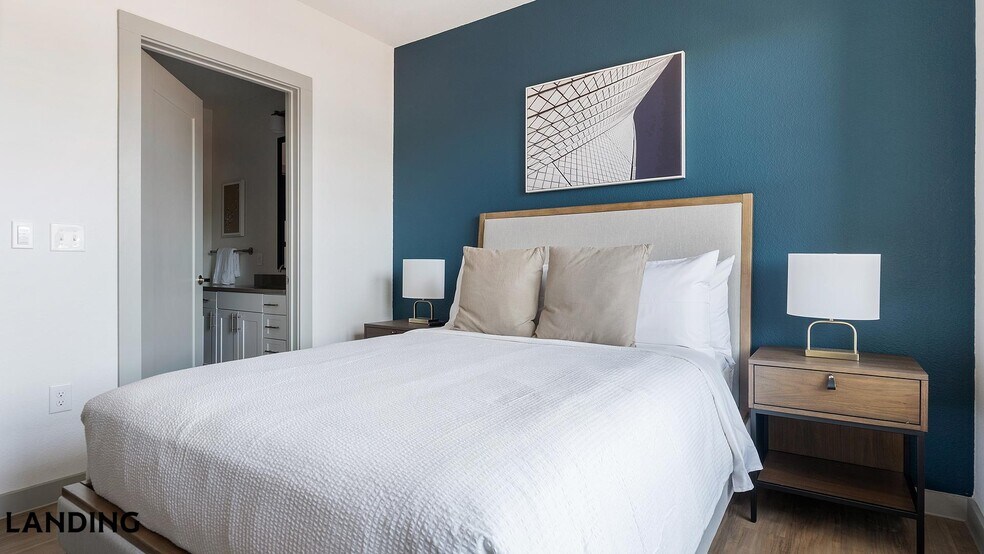 Building Photo - 3706 Goodwin Ave