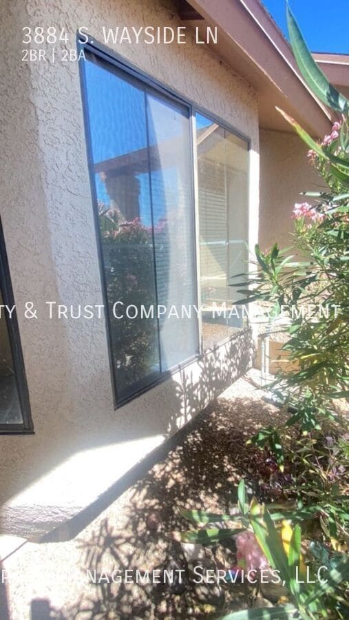 Building Photo - 3884 S Wayside Ln