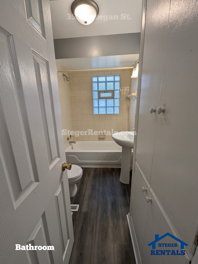 Building Photo - 3521 Morgan St