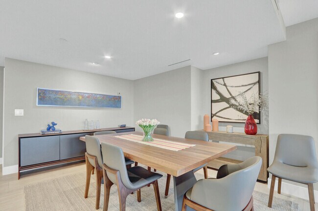 Building Photo - 4201 N Ocean Blvd