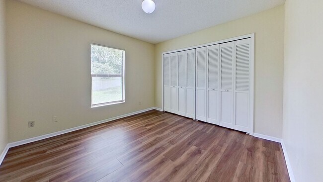 Building Photo - Spacious 4 Bedroom Home in Girvin!