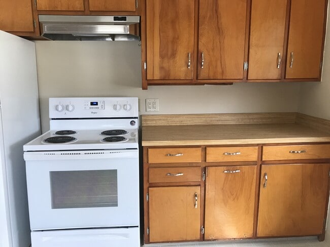 Building Photo - 3 bed 1.5 bath home in Coloma!