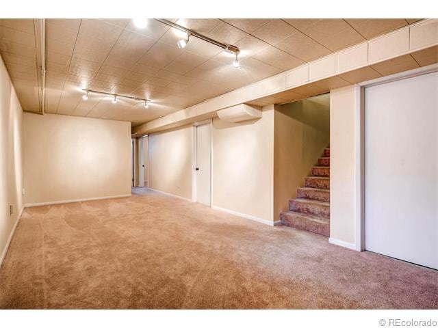 Building Photo - 2471 S Quitman St