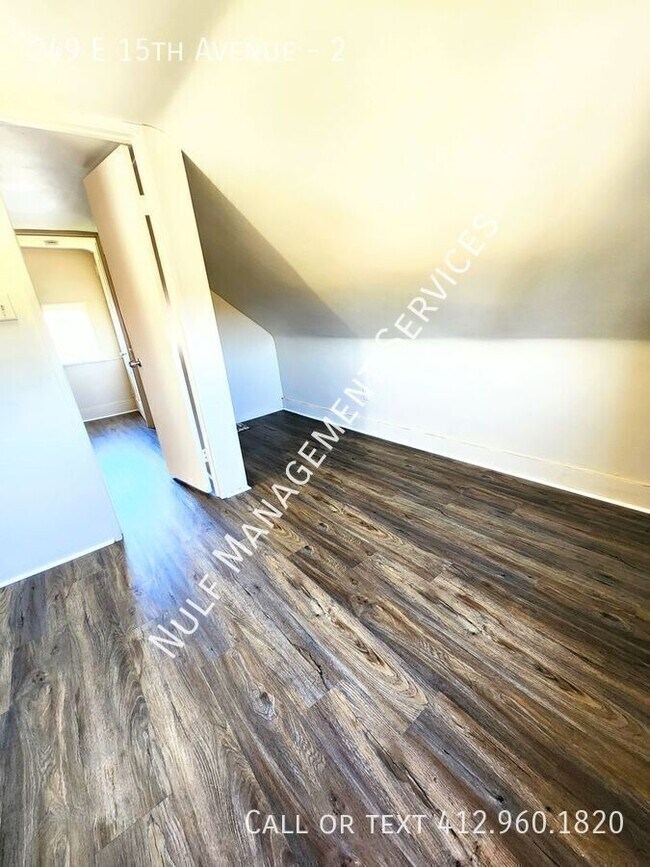 Building Photo - 249 E 15th Ave