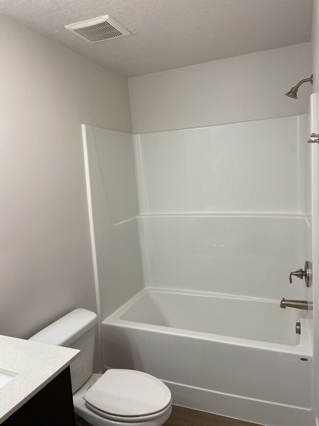 Building Photo - 445 S 1540 E