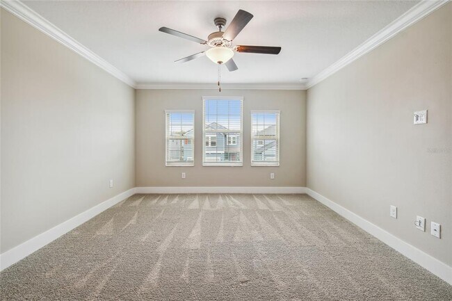 Building Photo - 9754 Little Bluestem Dr