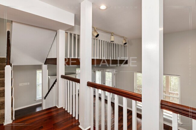 Building Photo - **COMING SOON** Stunning 2 Bedroom/2.5 Bat...